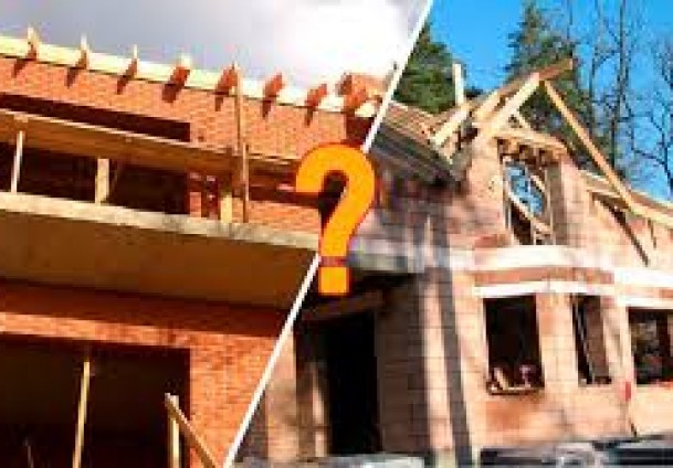 Что лучше: газоблок, кирпич или керамоблок? Сравнение материалов для строительства дома